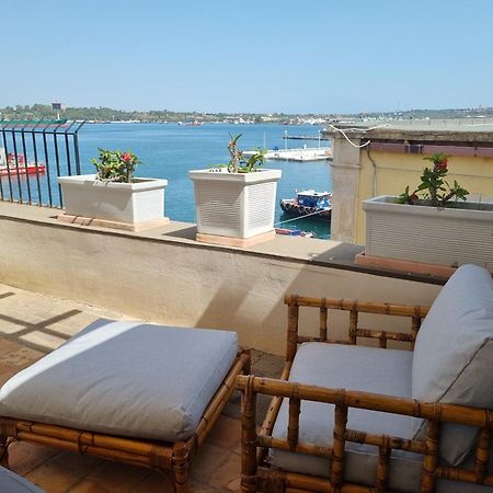 Villa Sul Molo Tra Siracusa E Catania Аугуста Номер фото