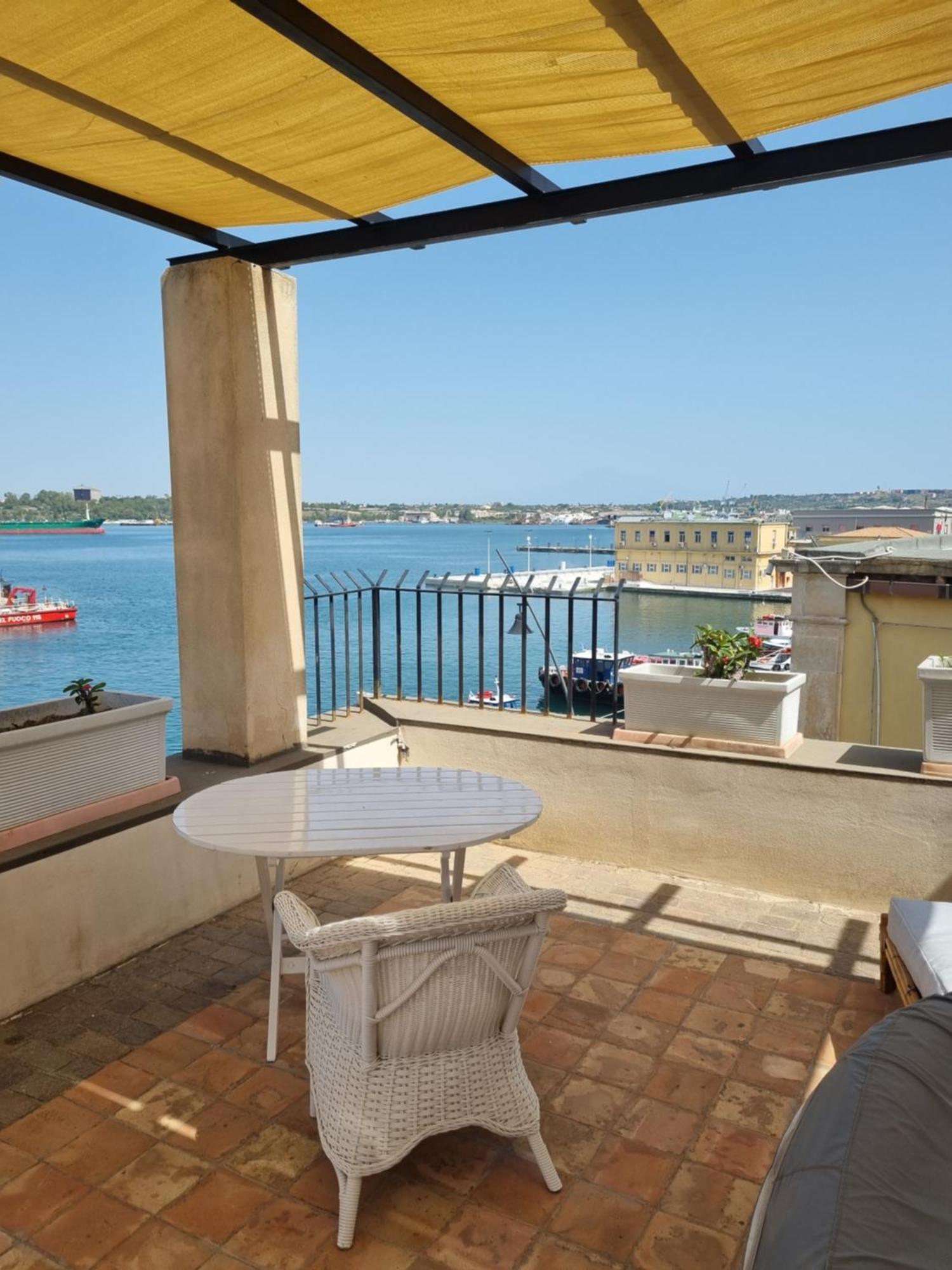 Villa Sul Molo Tra Siracusa E Catania Аугуста Номер фото